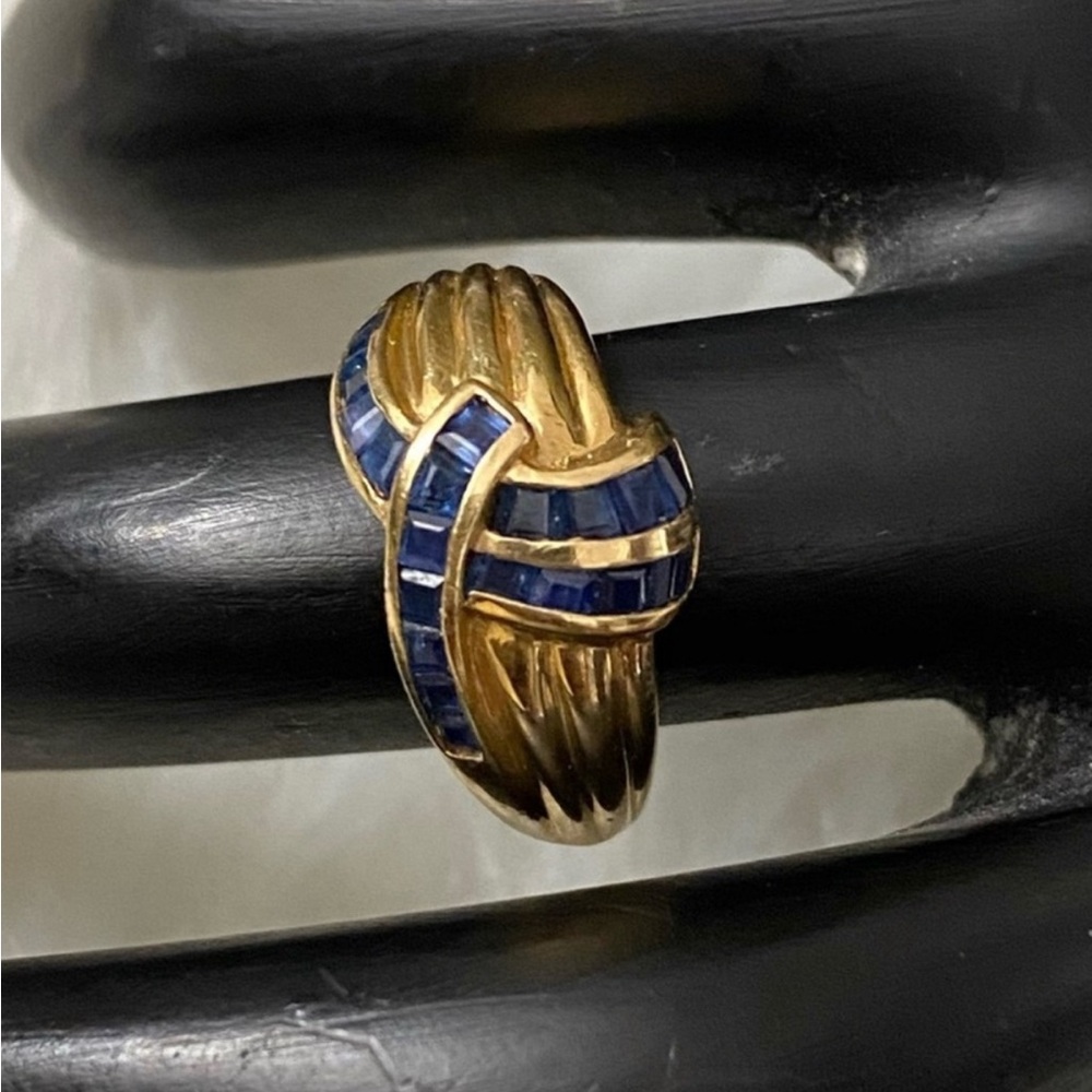 14K Gold and Sapphire Crossover Ring